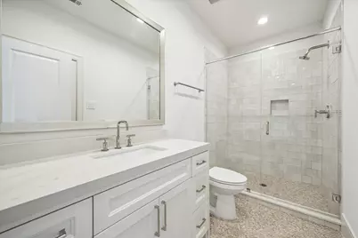 209 Sutton Row Place, Houston, TX 77024 - Photo 17