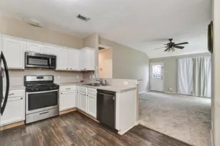 24211 Soft Pine Dr, Houston, TX 77336 - Photo 11
