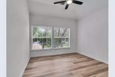 138 N Dreamweaver Circle, The Woodlands, TX 77380 - Photo 43