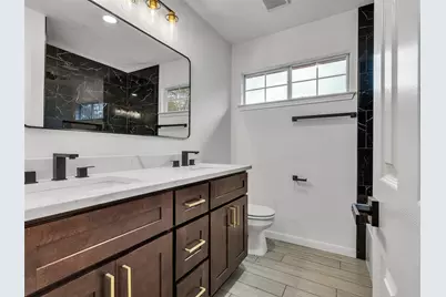 138 N Dreamweaver Circle, The Woodlands, TX 77380 - Photo 41