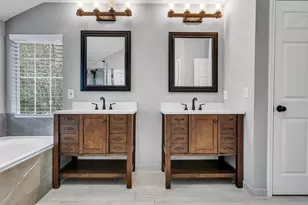 138 N Dreamweaver Cir, The Woodlands, TX 77380 - Photo 37