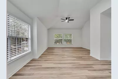 138 N Dreamweaver Circle, The Woodlands, TX 77380 - Photo 31