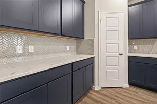 2220 Manila Ln, Texas City, TX 77568 - Photo 9