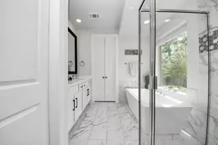 164 Sea Foam Ct, Conroe, TX 77318 - Photo 31