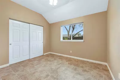 17018 Dusty Mill Drive W, Sugar Land, TX 77498 - Photo 7