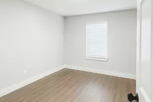 550 Slumberwood Dr, Houston, TX 77013 - Photo 23