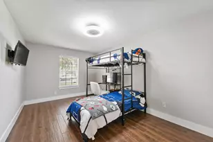 550 Slumberwood Dr, Houston, TX 77013 - Photo 17