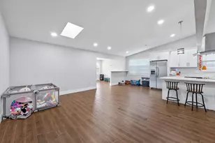 550 Slumberwood Dr, Houston, TX 77013 - Photo 7