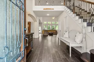 2077 Brookmont Dr, Conroe, TX 77301 - Photo 5