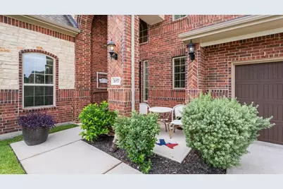 2077 Brookmont Drive, Conroe, TX 77301 - Photo 3