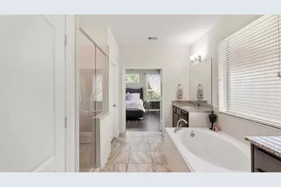 2077 Brookmont Drive, Conroe, TX 77301 - Photo 23