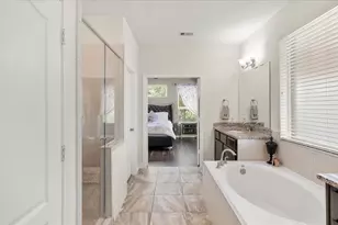 2077 Brookmont Dr, Conroe, TX 77301 - Photo 23