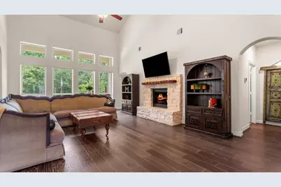 2077 Brookmont Drive, Conroe, TX 77301 - Photo 17