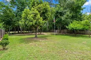 2077 Brookmont Dr, Conroe, TX 77301 - Photo 47