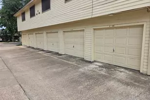 2425 Holly Hall St, Houston, TX 77054 - Photo 3