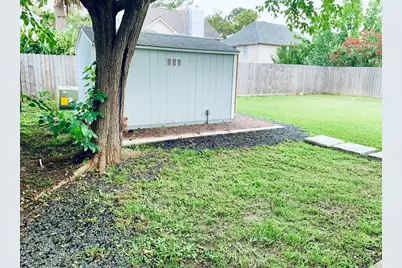 5739 Henniker Drive, Houston, TX 77041 - Photo 27