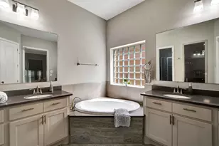 13219 Pkwy Hills Dr, Houston, TX 77077 - Photo 25