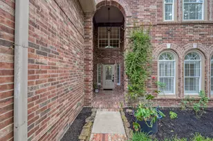78 E Stockbridge Landing Circle, The Woodlands, TX 77382 - Photo 3