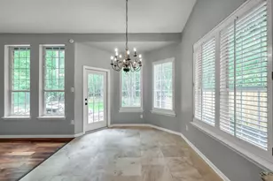 78 E Stockbridge Landing Circle, The Woodlands, TX 77382 - Photo 9