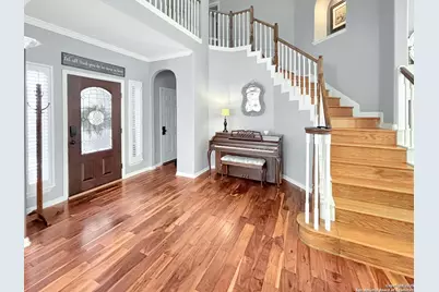 78 E Stockbridge Landing Circle, The Woodlands, TX 77382 - Photo 5