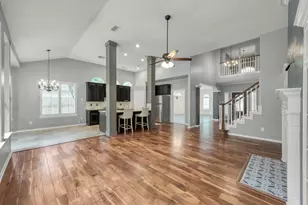 78 E Stockbridge Landing Circle, The Woodlands, TX 77382 - Photo 15
