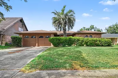 807 Voyager Drive, Houston, TX 77062 - Photo 1