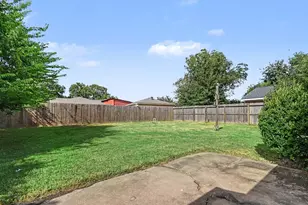 807 Voyager Dr, Houston, TX 77062 - Photo 21