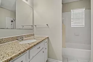 807 Voyager Dr, Houston, TX 77062 - Photo 19