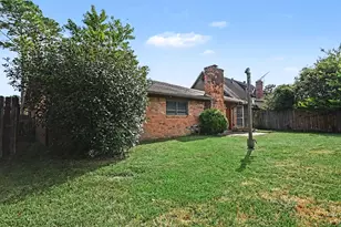 807 Voyager Dr, Houston, TX 77062 - Photo 19