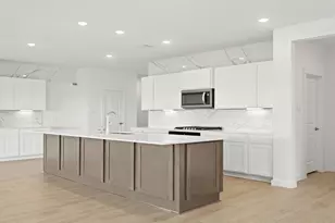 15118 Cibolo Ln, Baytown, TX 77523 - Photo 7