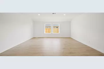 15118 Cibolo Lane, Baytown, TX 77523 - Photo 9