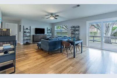 4110 Avenue Q 1/2, Galveston, TX 77550 - Photo 7