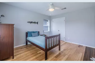 4110 Avenue Q 1/2, Galveston, TX 77550 - Photo 19