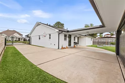 4509 Brookwoods Drive, Houston, TX 77092 - Photo 37