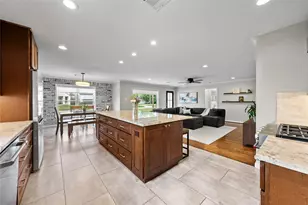 4509 Brookwoods Dr, Houston, TX 77092 - Photo 13