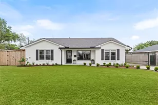 4509 Brookwoods Dr, Houston, TX 77092 - Photo 3