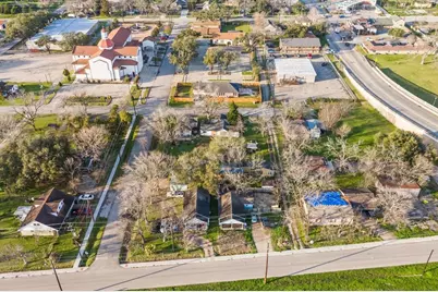 1605 Walnut Avenue, Rosenberg, TX 77471 - Photo 27