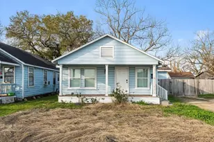 1605 Walnut Ave, Rosenberg, TX 77471 - Photo 1