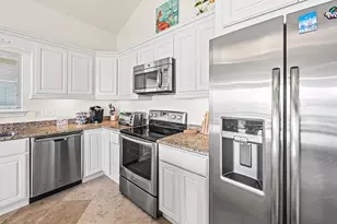 22123 Cantina Dr, Galveston, TX 77554 - Photo 13