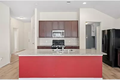 8218 Pastel Dawn Trace, Houston, TX 77049 - Photo 7