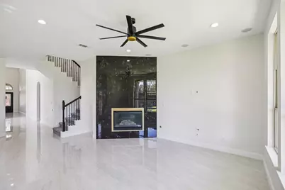 1123 Penny Worth Drive, Sugar Land, TX 77479 - Photo 5