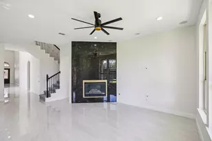 1123 Penny Worth Dr, Sugar Land, TX 77479 - Photo 5