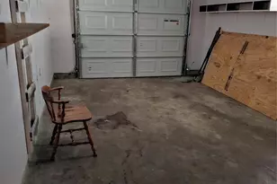 18 S Pin Oak Dr, Texas City, TX 77591 - Photo 7