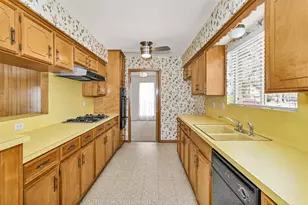 450 Dover Ln, Spring, TX 77373 - Photo 13