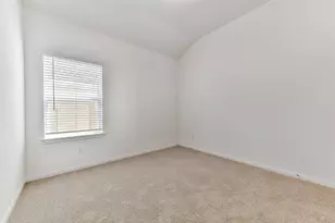 3014 King Oaks St, Baytown, TX 77251 - Photo 19