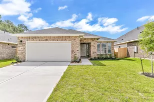 3014 King Oaks St, Baytown, TX 77251 - Photo 1