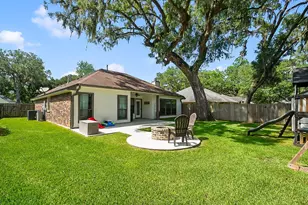 235 Wentworth Dr, West Columbia, TX 77486 - Photo 25