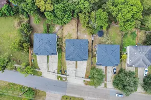 8130 Jutland Rd, Houston, TX 77033 - Photo 3