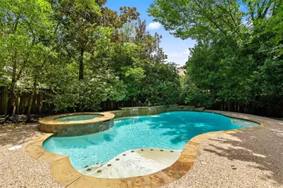 22 S Bethany Bend Circle, The Woodlands, TX 77382 - Photo 3