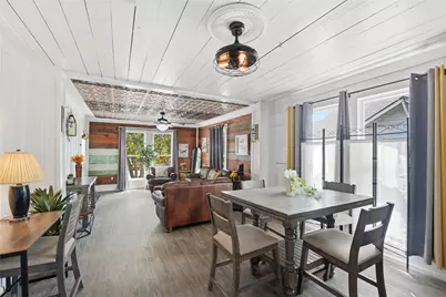 805 E Academy Street, Brenham, TX 77833 - Photo 11